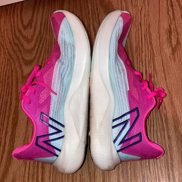 New Balance Fuel Cell - Picture 5 of 5